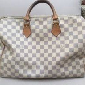 Louis Vuitton Speedy 35